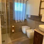 Cascina Binello A & B Tatil Evi *