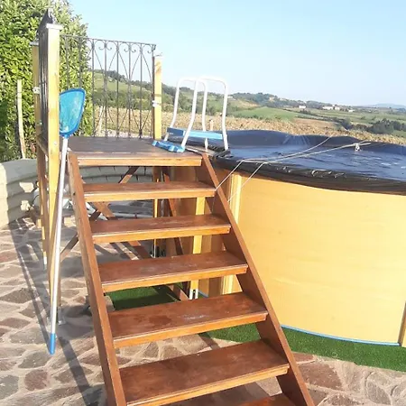 펜션 Cascina Binello A & B