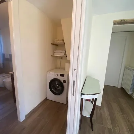 Cascina Binello A & B 펜션 *