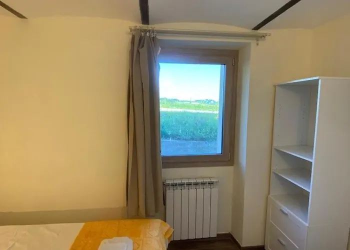 Cascina Binello A & B Ferienhaus
