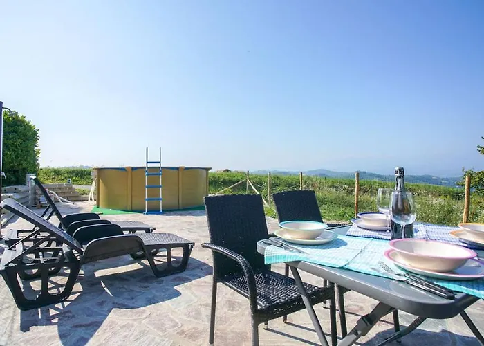 Cascina Binello A & B Ferienhaus Belvedere Langhe